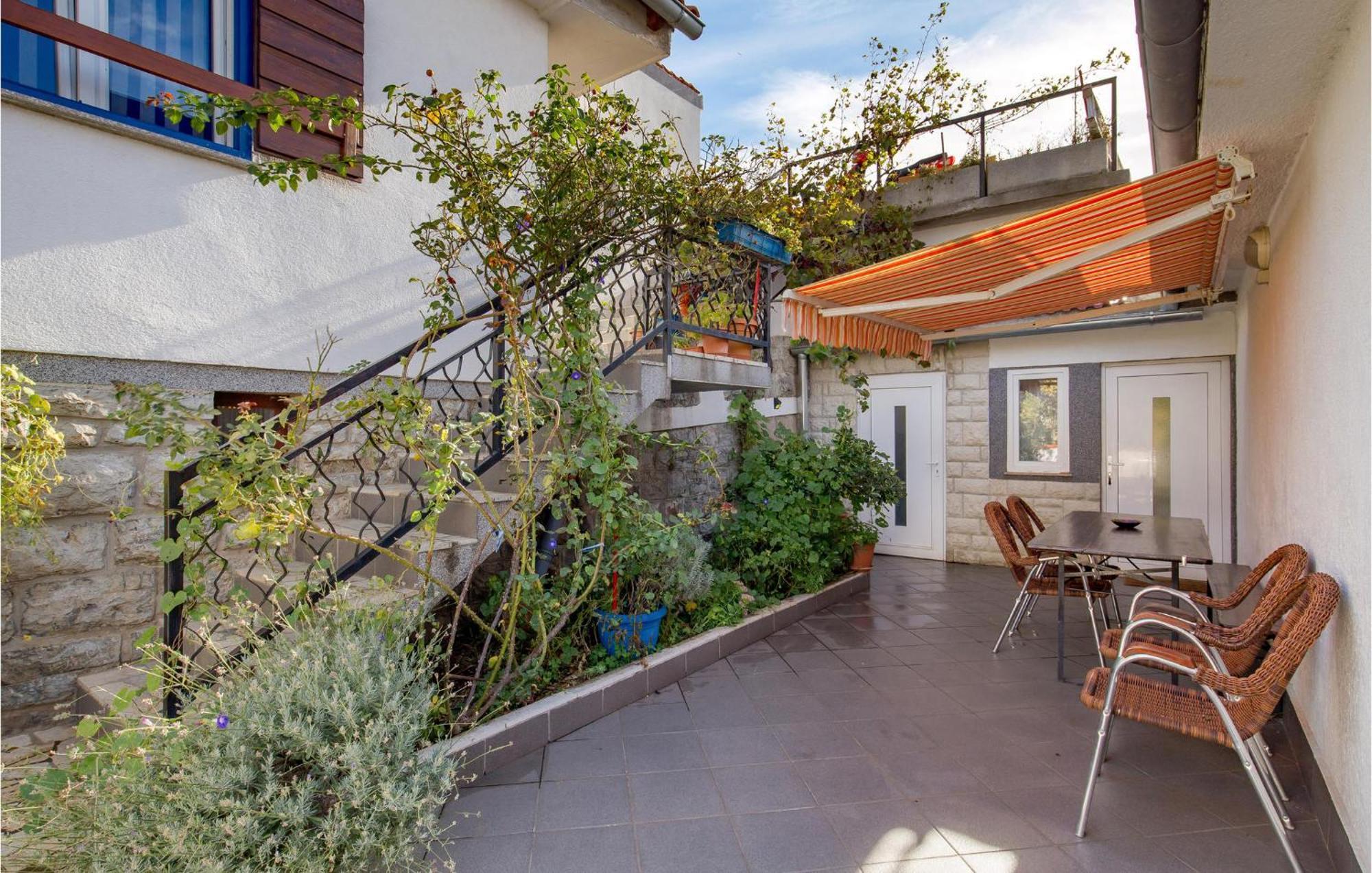 Amazing Apartment In Senj With House Sea View Exterior foto